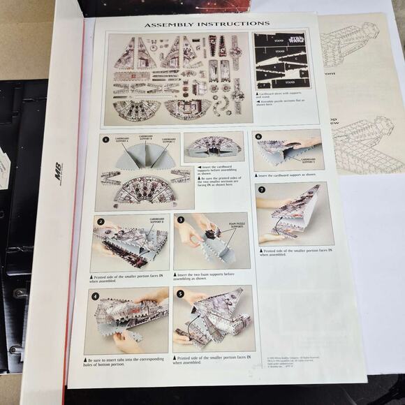 95 Star Wars Millennium Falcon 3D 857 Piece Foam Puzzle Milton Bradley Complete - Picture 9 of 16